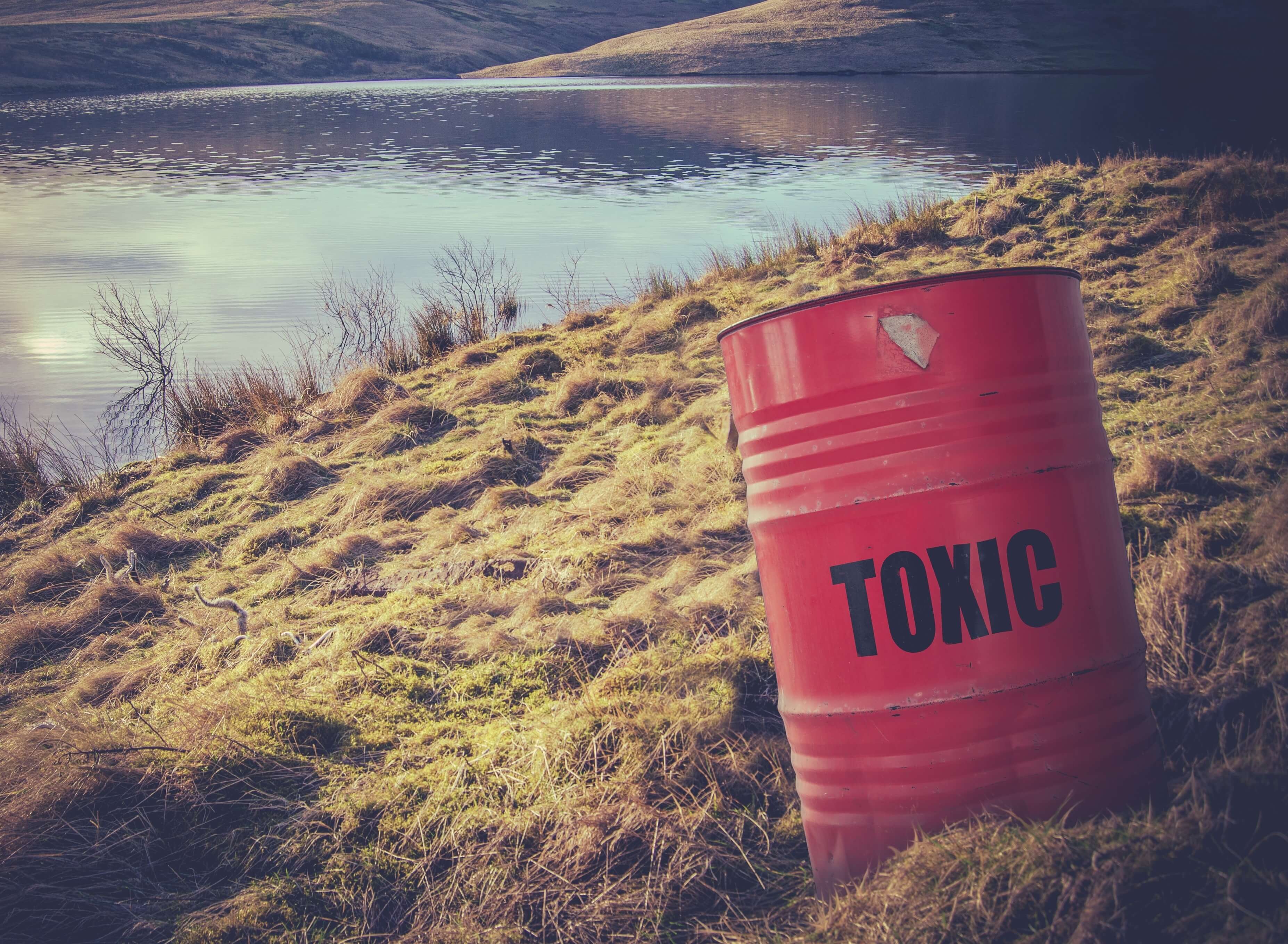 Toxic Substances That Cause Water Pollution